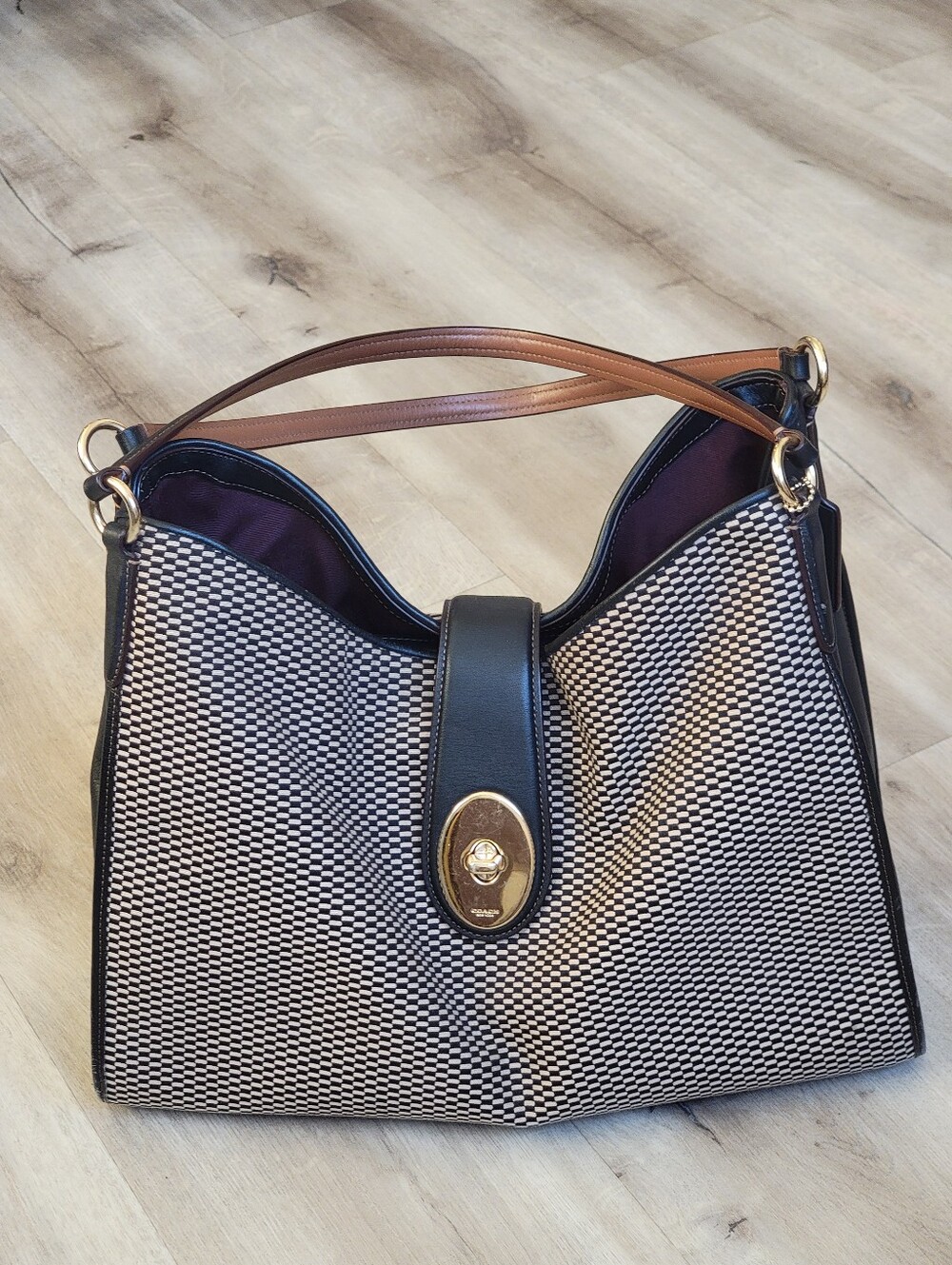 COACH Carlyle Exploded Reps Woven Shoulder Bag Black/Cream F57250